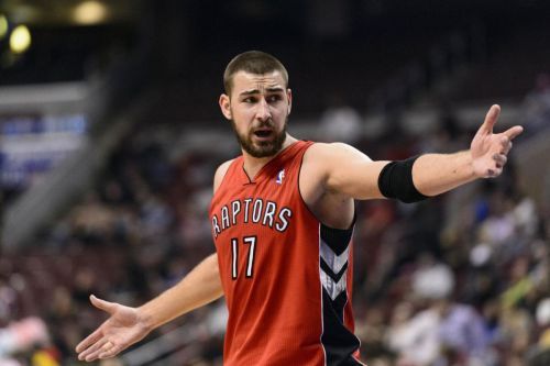 他在公共领 他在公共领